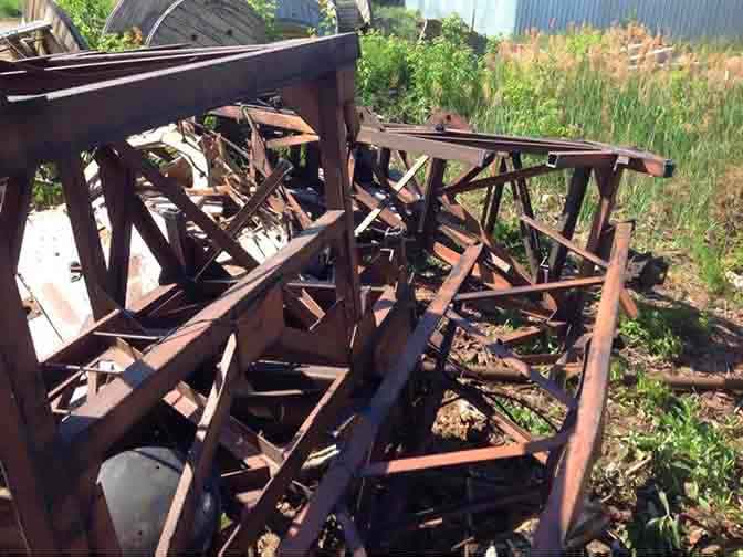 Демонтаж башенного крана на металлолом: После